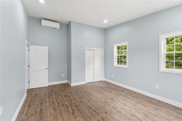 109 Hudson Pond Road, West Greenwich, RI 02817