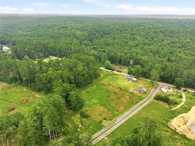 109 Hudson Pond Road, West Greenwich, RI 02817