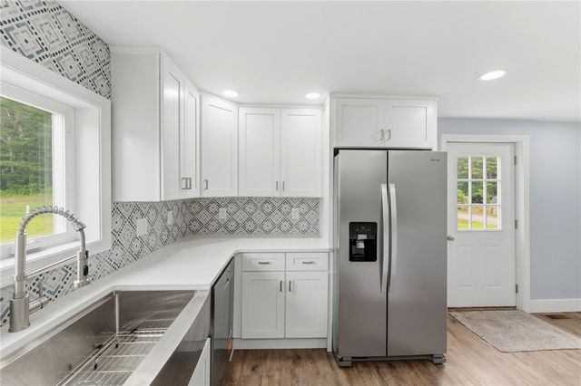 109 Hudson Pond Road, West Greenwich, RI 02817