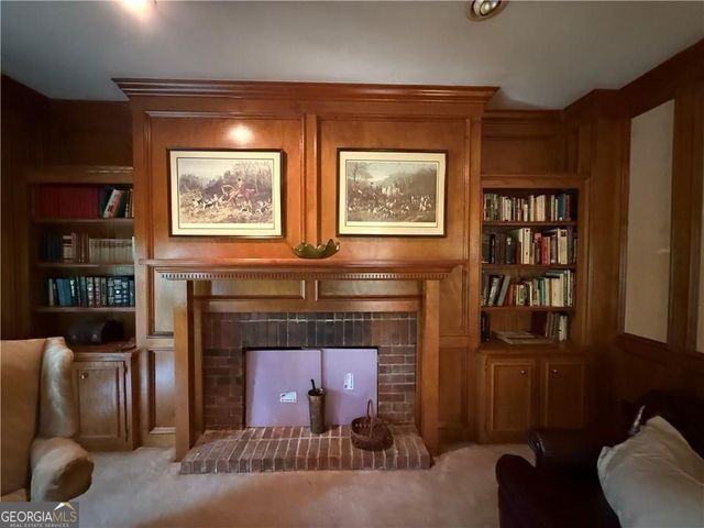 4651 Deep Creek Drive NE, Sugar Hill, GA 30518