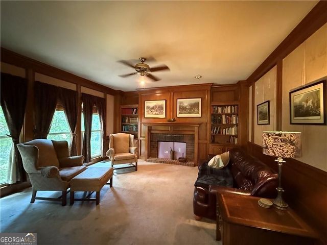4651 Deep Creek Drive NE, Sugar Hill, GA 30518