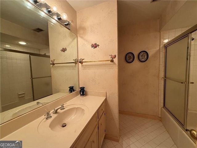 4651 Deep Creek Drive NE, Sugar Hill, GA 30518