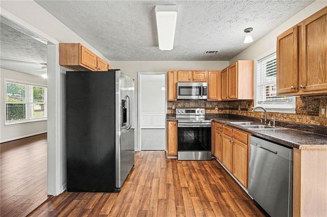 113 Lighthouse Way, Winder, GA 30680