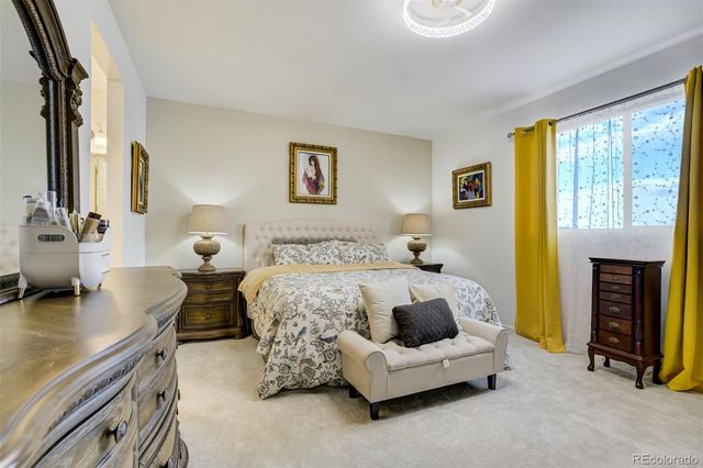 5689 Mammoth Lane, Colorado Springs, CO 80927