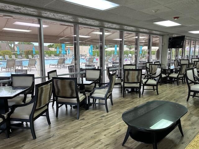 160 Lake Gloria Drive 160, West Palm Beach, FL 33411