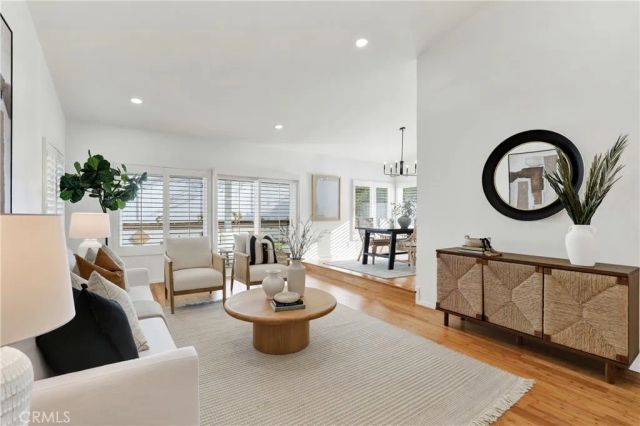 7 Timberline, Irvine, CA 92604