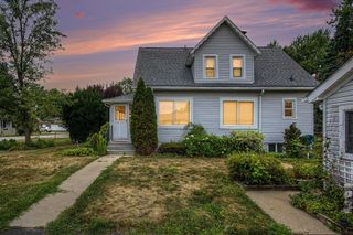 2901 Hartline Drive, Rochester Hills, MI 48309