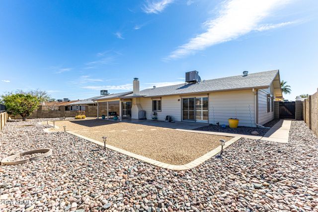 4722 E AHWATUKEE Drive, Phoenix, AZ 85044