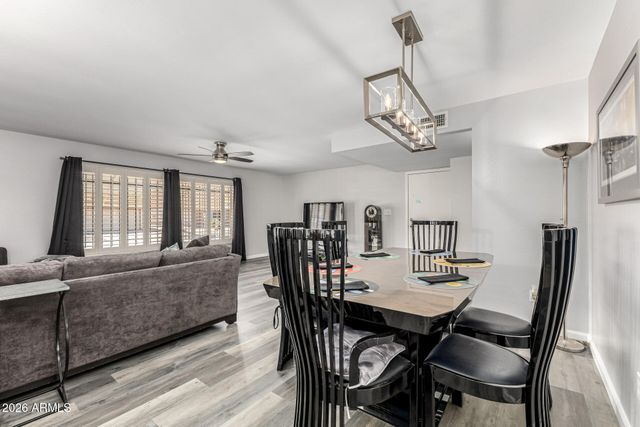 4722 E AHWATUKEE Drive, Phoenix, AZ 85044