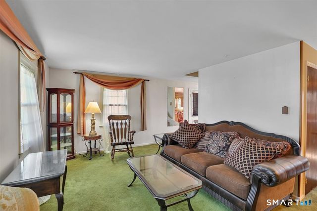 46 Horseshoe Drive, Waterbury, CT 06706