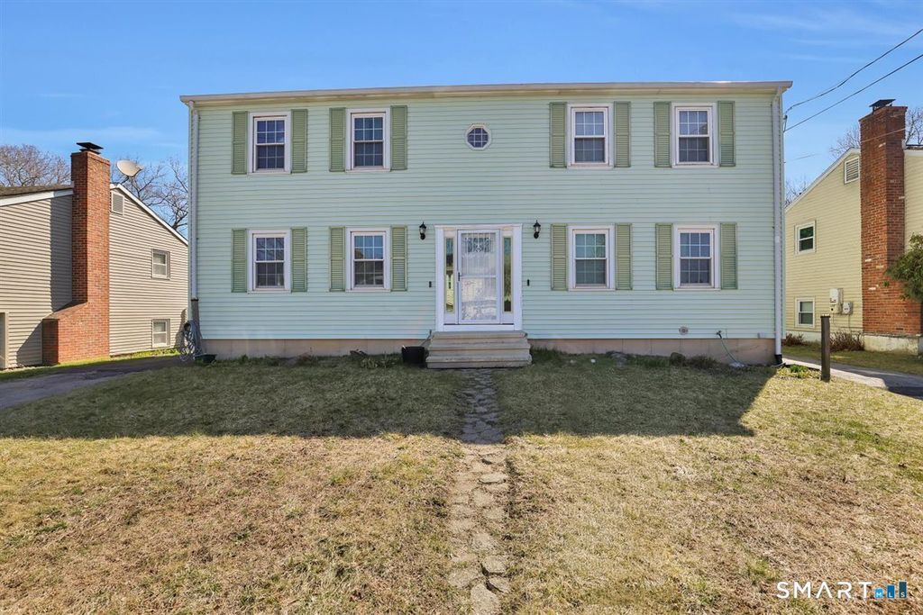 46 Horseshoe Drive, Waterbury, CT 06706