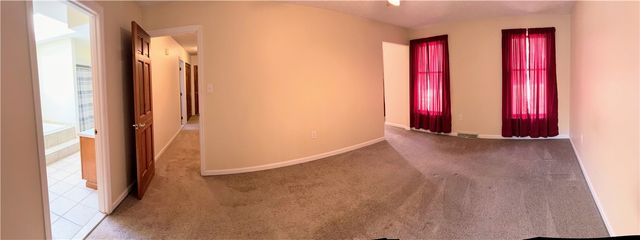 624 Hidden Oak Dr, Jefferson Hills, PA 15025