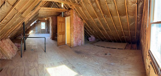 624 Hidden Oak Dr, Jefferson Hills, PA 15025