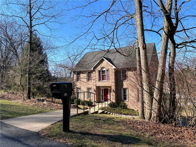 624 Hidden Oak Dr, Jefferson Hills, PA 15025
