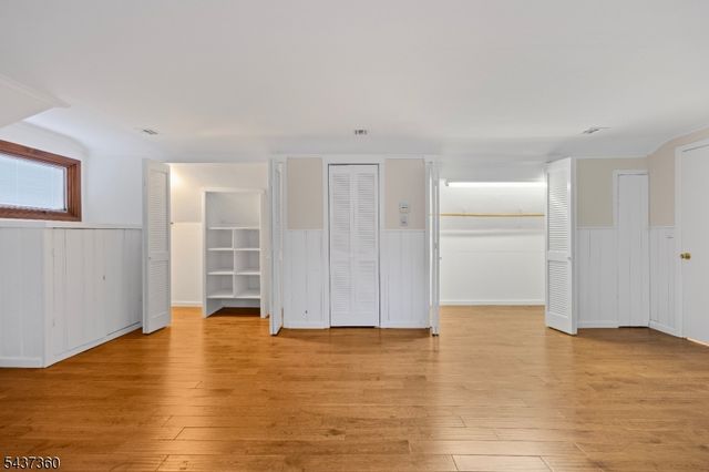 18 Aspen Rd, West Orange Twp., NJ 07052