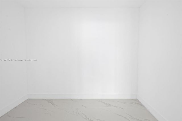 700 NE 24 Street 805, Miami, FL 33137