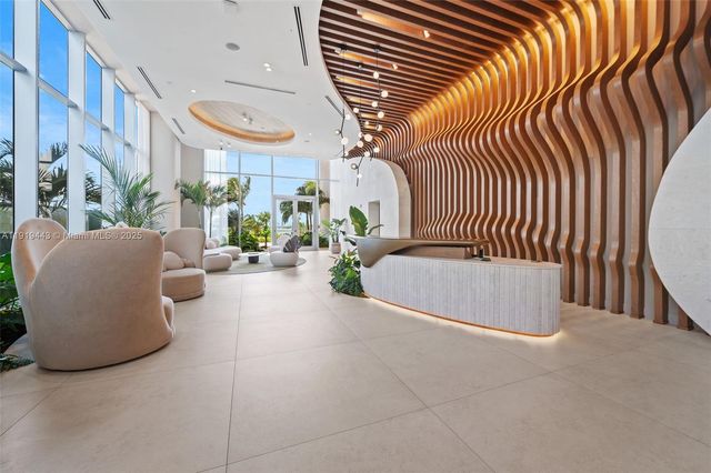 700 NE 24 Street 805, Miami, FL 33137