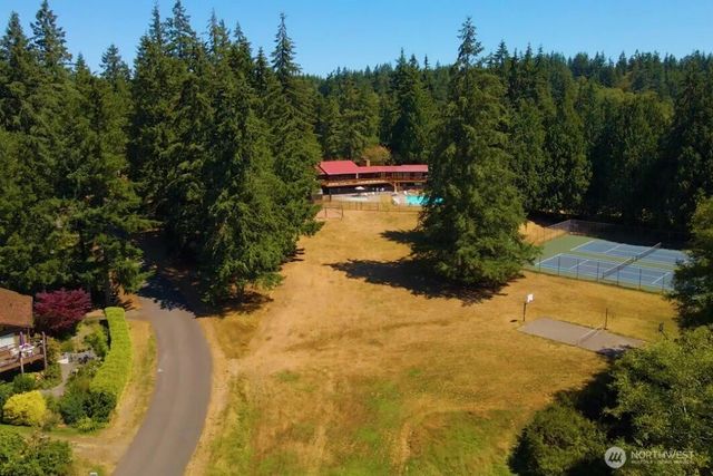 36875 Tamarack Drive NE, Hansville, WA 98340
