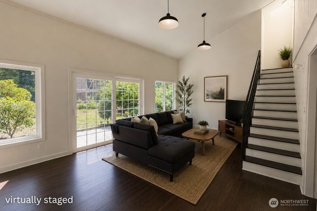 36875 Tamarack Drive NE, Hansville, WA 98340