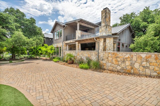 19404 Bold Venture DR 17, Spicewood, TX 78669