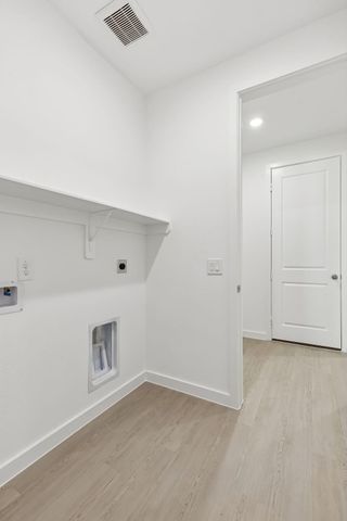 6703 Alejandro Place, Cove, TX 77523