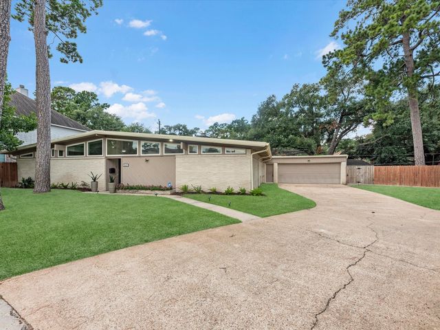 227 Faust Lane, Houston, TX 77024