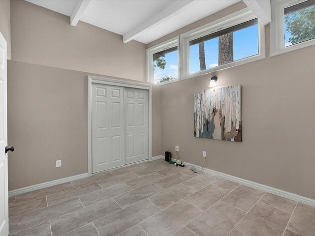227 Faust Lane, Houston, TX 77024