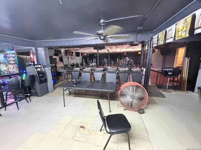1001 Frio City Rd, San Antonio, TX 78207