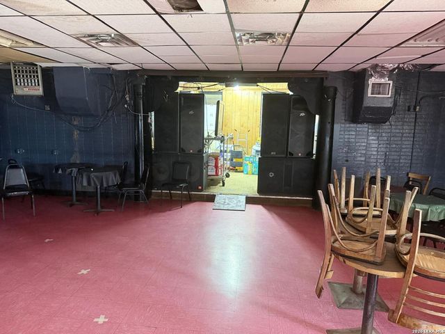 1001 Frio City Rd, San Antonio, TX 78207