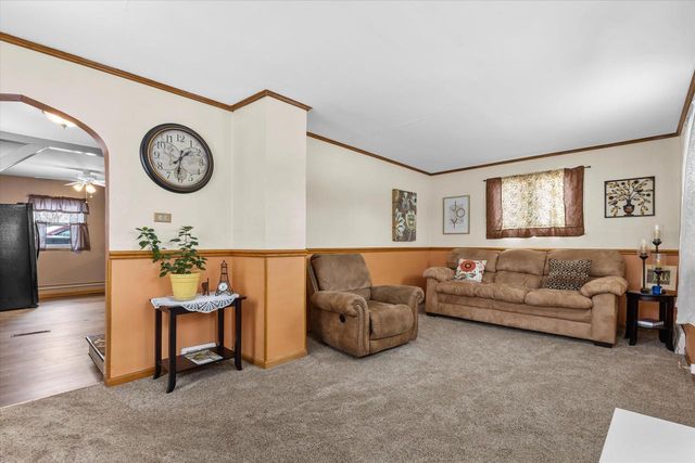 6307 N 104th STREET, Milwaukee, WI 53225