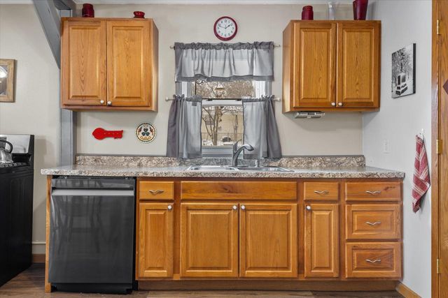 6307 N 104th STREET, Milwaukee, WI 53225