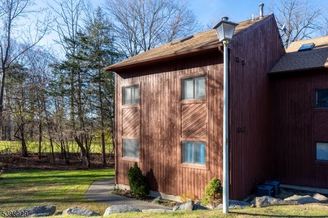 10 Augusta Dr, Vernon Twp., NJ 07462