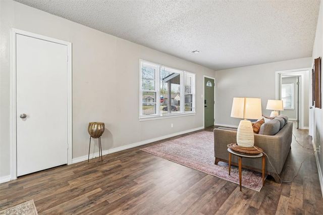 3301 Brookside, Oklahoma City, OK 73110