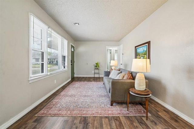 3301 Brookside, Oklahoma City, OK 73110