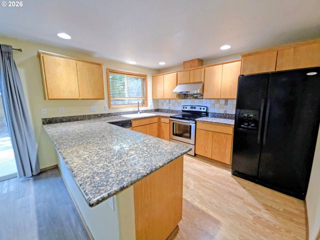 4372 Se PINE Way, Hillsboro, OR 97123