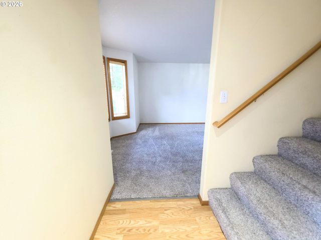 4372 Se PINE Way, Hillsboro, OR 97123