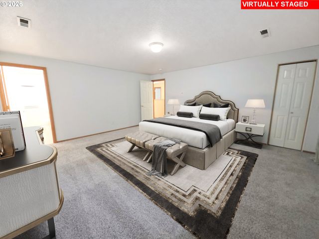 4372 Se PINE Way, Hillsboro, OR 97123