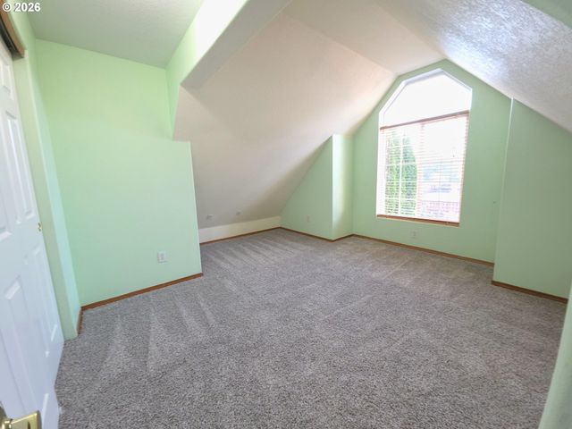 4372 Se PINE Way, Hillsboro, OR 97123