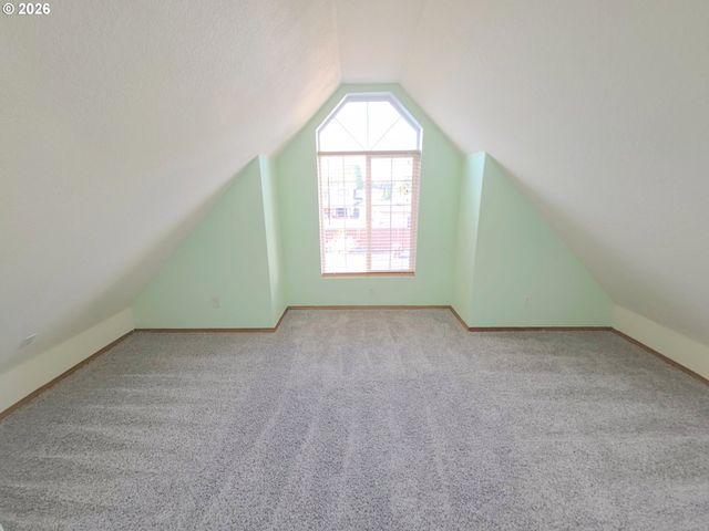 4372 Se PINE Way, Hillsboro, OR 97123