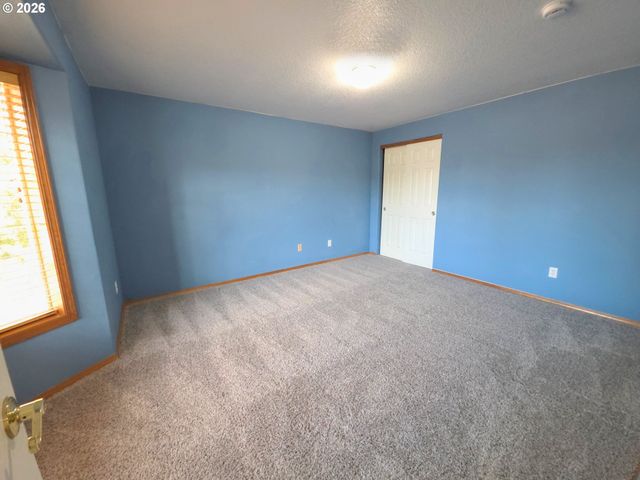 4372 Se PINE Way, Hillsboro, OR 97123