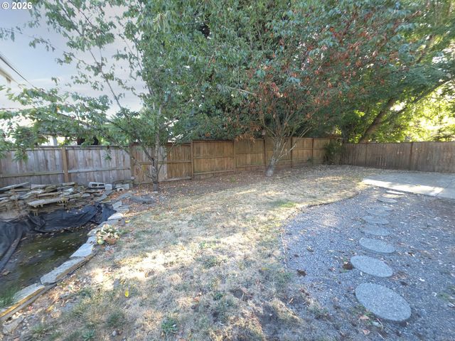 4372 Se PINE Way, Hillsboro, OR 97123