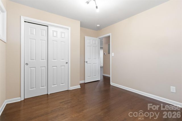 2012 Ibis Court, Charlotte, NC 28205