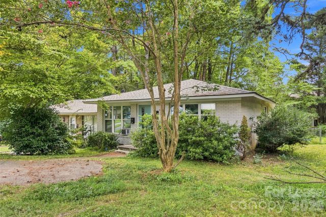 2012 Ibis Court, Charlotte, NC 28205