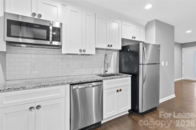 2012 Ibis Court, Charlotte, NC 28205