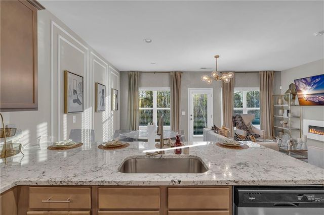 1959 Hidden NW Heights, Atlanta, GA 30318