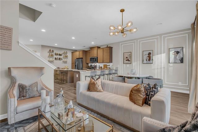 1959 Hidden NW Heights, Atlanta, GA 30318