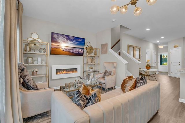 1959 Hidden NW Heights, Atlanta, GA 30318