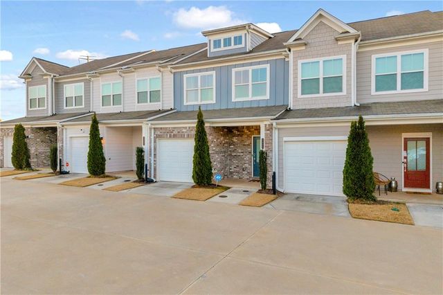 1959 Hidden NW Heights, Atlanta, GA 30318