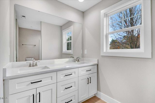 509 E Harnett Street, Dunn, NC 28334