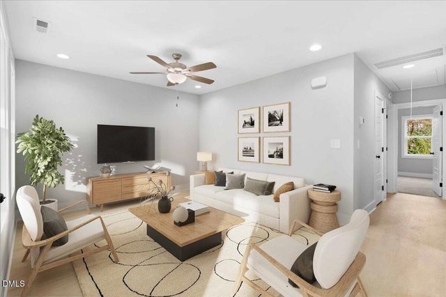 509 E Harnett Street, Dunn, NC 28334